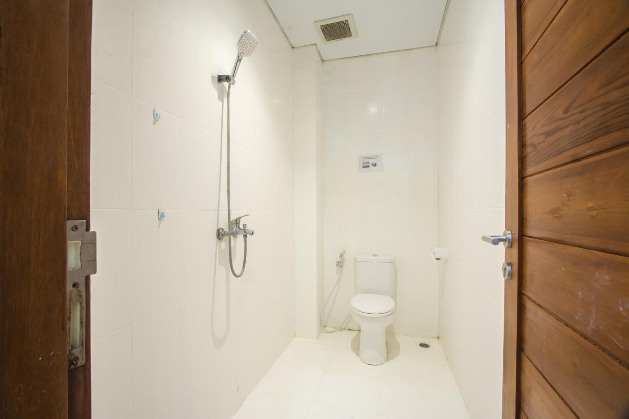 Bali Billy Village Guest house 2*